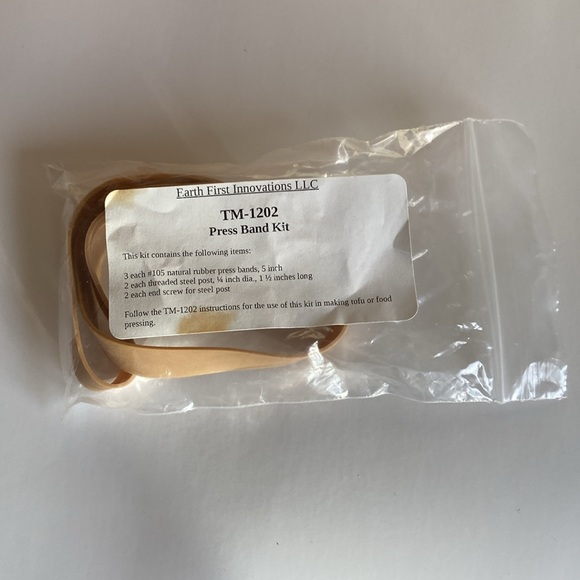 Hand crafted Tofu maker and food press kit - Picture 6 of 8